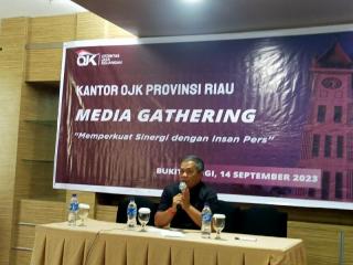 Maksimalkan Pengawasan IJK, OJK Riau Perkuat Sinergi dengan Insan Pers