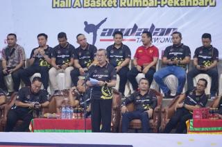Gubri Syamsuar Ingin Pihak Swasta Dukung Kemajuan Olahraga di Riau
