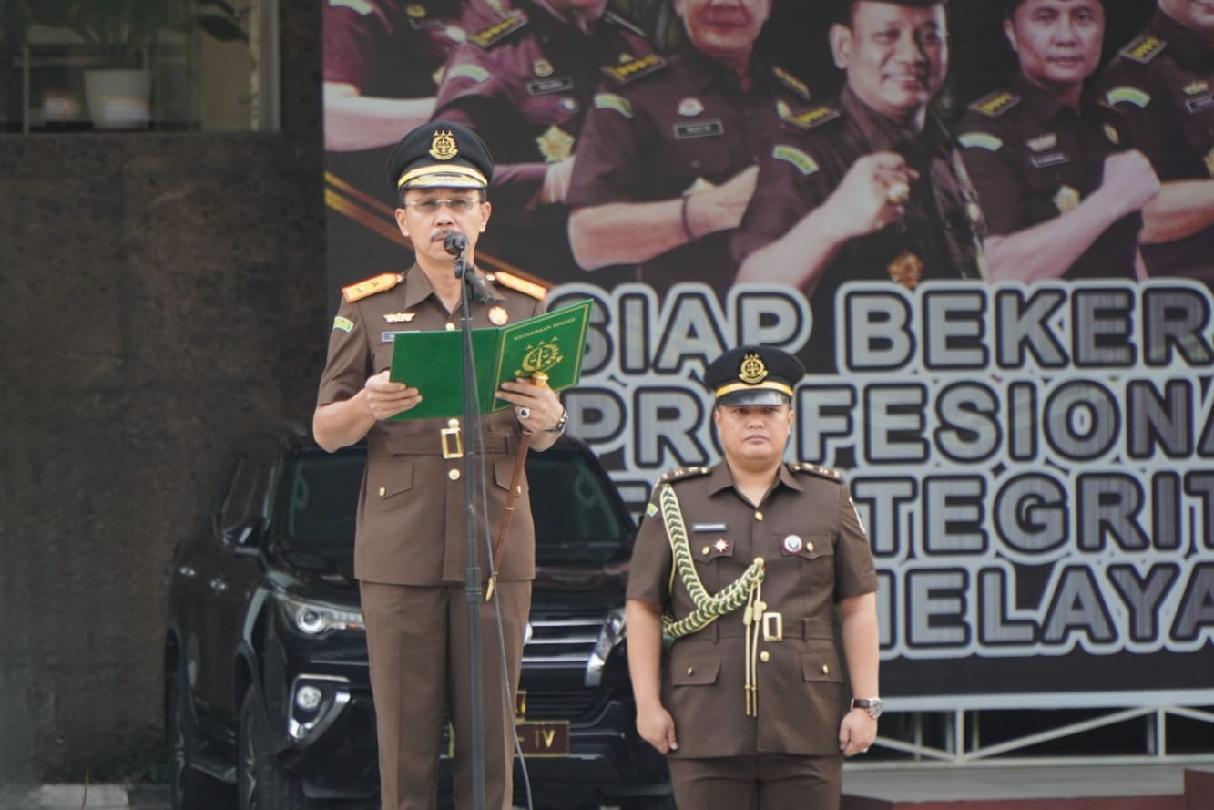 Kepala Kejaksaan Tinggi Riau Dr. Supardi Pimpin Upacara Peringatan Hari Kesaktian PancasilaÂ 