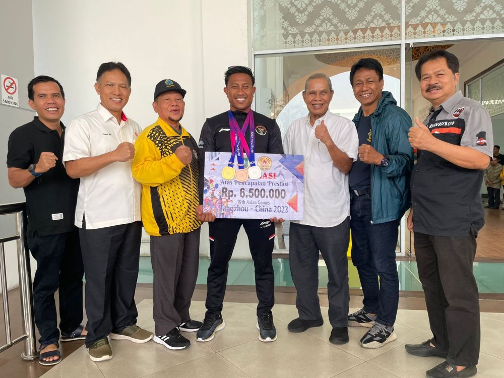 Raih Medali Emas di Asian Games, Atlet Dayung Riau Maizir Tiba di Pekanbaru