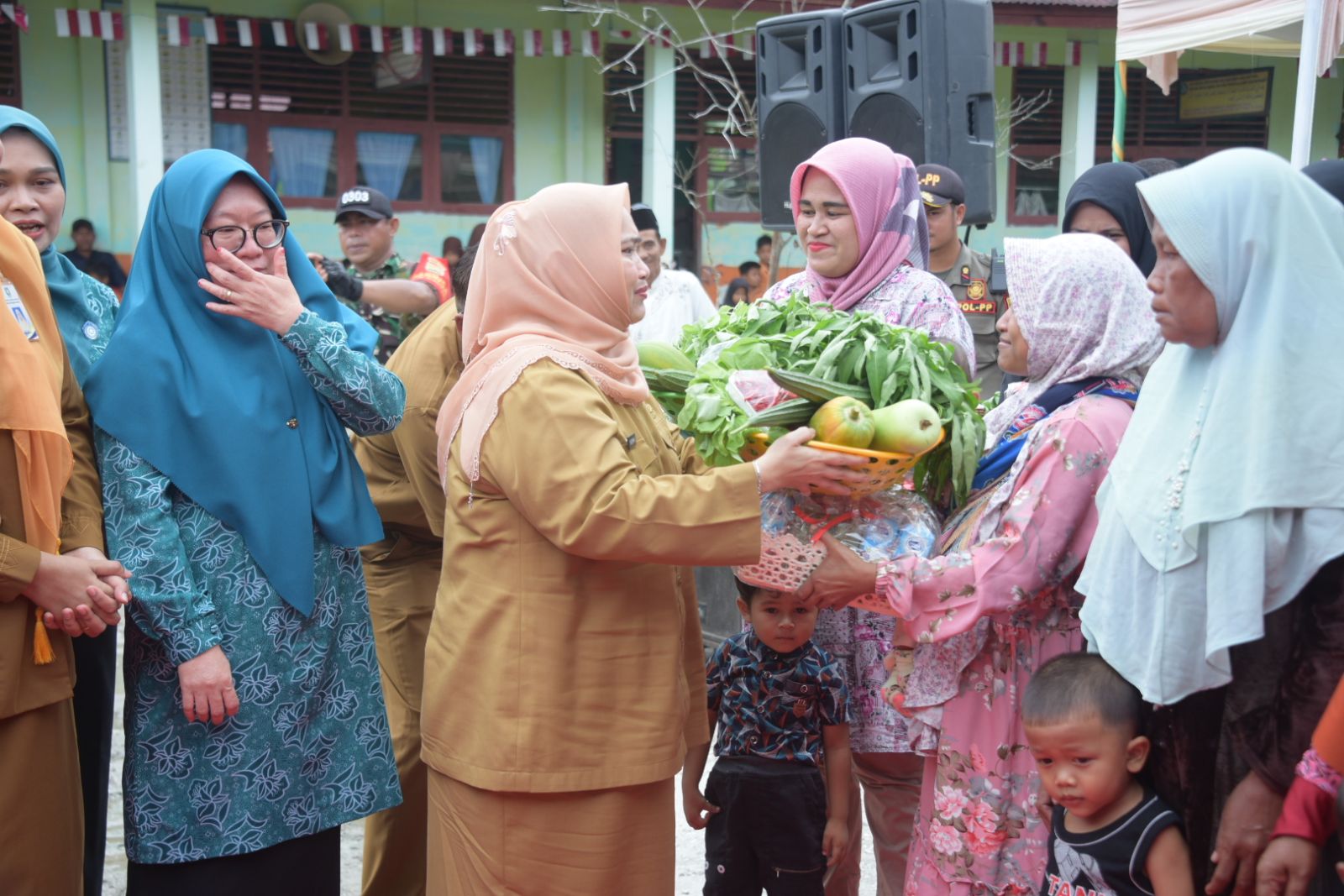 Bupati Kasmarni Ajak Masyarakat Konsumsi Pangan Lokal Sehat, Bersih dan Bergizi