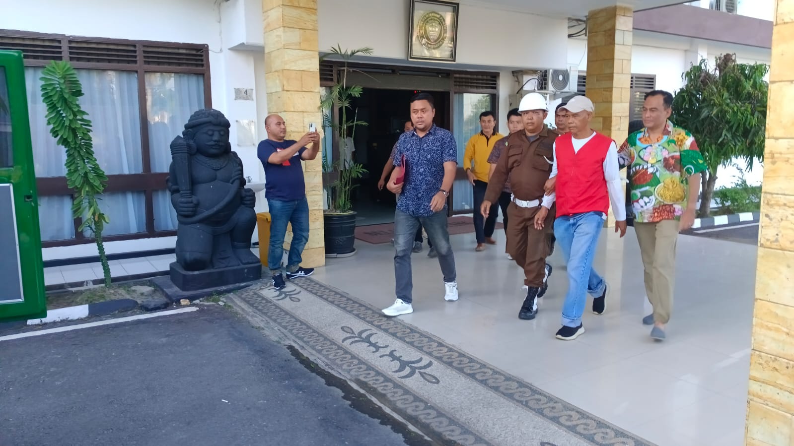 Perkara Pembangunan Jembatan II di Butut, Kejati Sultra Tetapkan dan Kirim 2 Tersangka ke Rutan