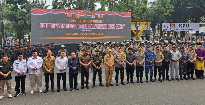 Wakajati Riau hadiri Apel Gelar Pasukan & Simulasi Sispamkota Operasi Mantap Brata Lancang KuningÂ