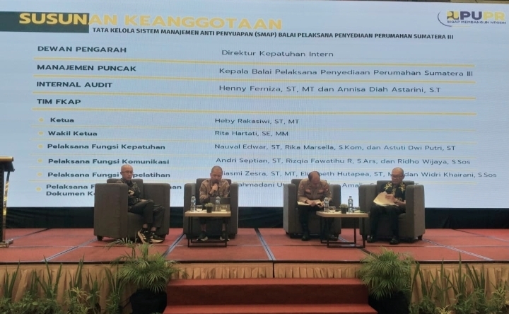Koordinator Bidang Intelijen Kejati Riau Narasumber "Pencegahan & Pemberantasan Penyuapan".