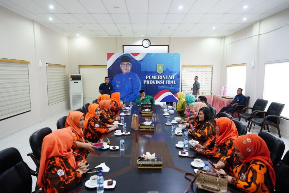 Wagubri Edy Natar Terima Audiensi Srikandi Pemuda Pancasila Provinsi Riau
