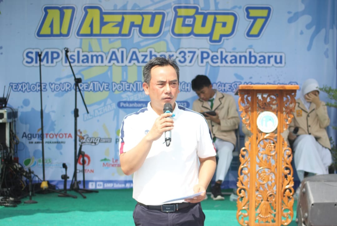 Kadispora Pekanbaru Buka Kegiatan Al Azru Cup 7