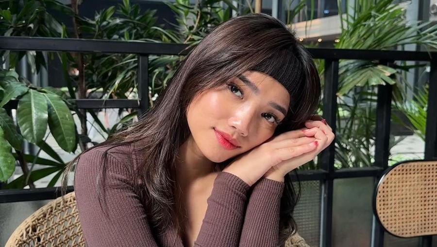 Fuji Minta Maaf gegara Penggemarnya Dianggap Rendahkan Artis Lain