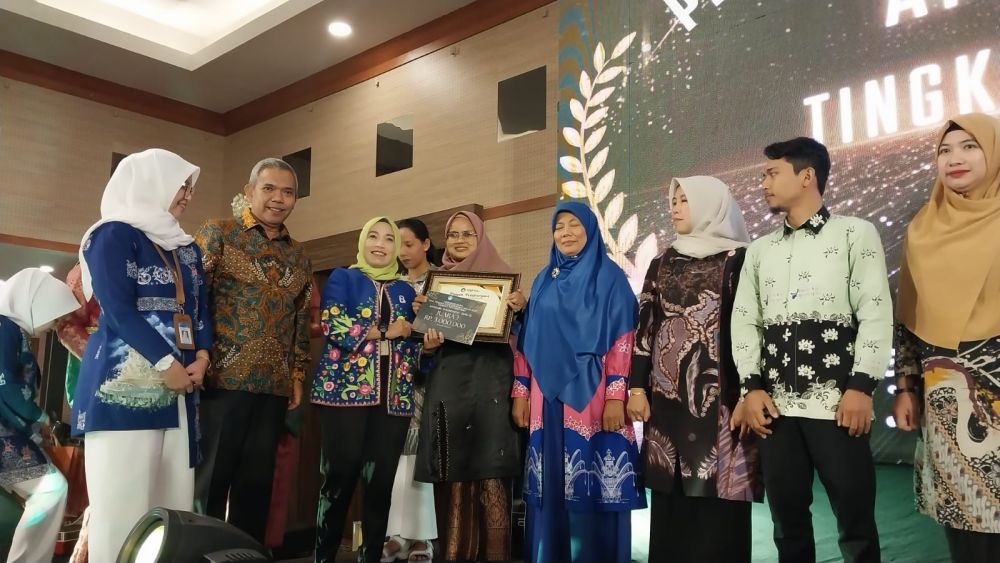 43 Guru dan Tenaga Pendidik di Riau Terima Penghargaan dari Kemendikbudristek