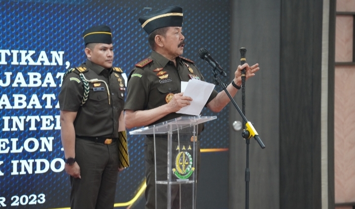 Akmal Abbas, S.H., M.H., Resmi Dilantik Menjadi Kepala Kejaksaan Tinggi Riau