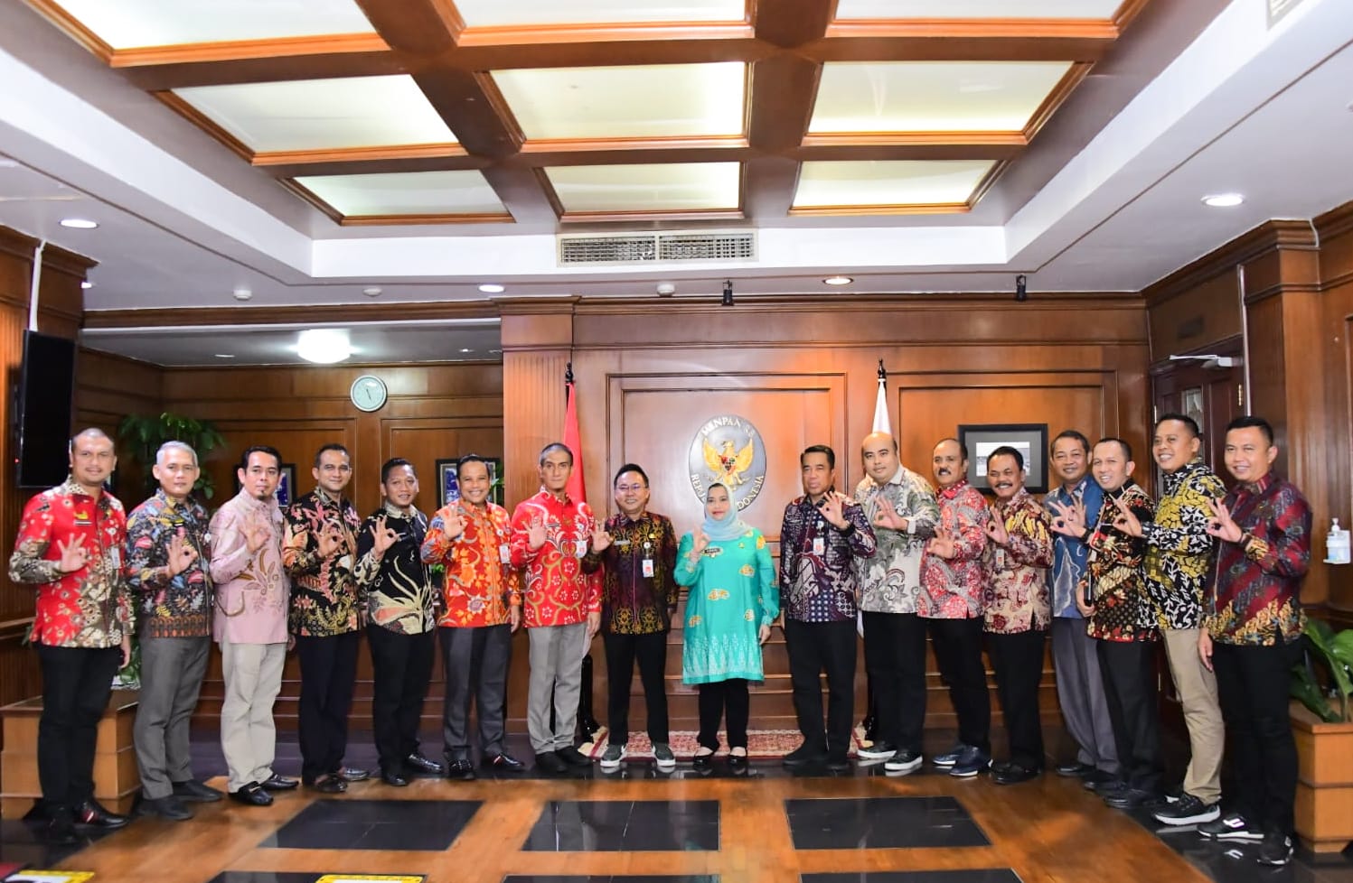 Bupati Kasmarni Paparkan Tindak Lanjut Hasil Evaluasi SAKIP dengan Kemenpan RB