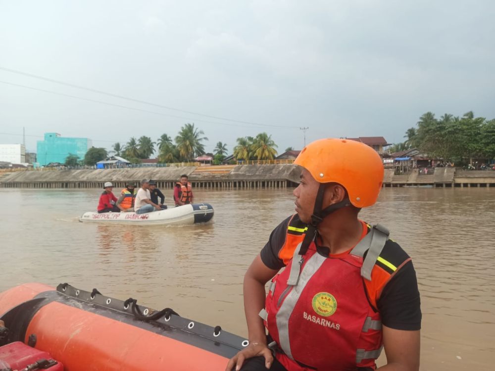 Remaja di Kuansing Tenggelam di Sungai Indragiri Belum Ditemukan