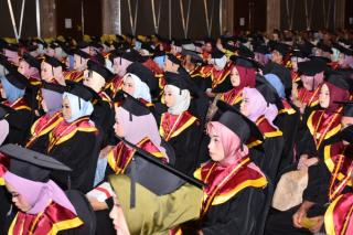 Universitas Pahlawan Bangkinang Wisuda 344 Mahasiswa