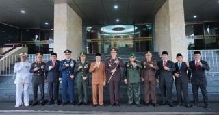 Wakil Kepala Kejaksaan Tinggi Riau Hadiri Kegiatan Upacara HUT TNI Ke - 78 Tahun 2023Â 
