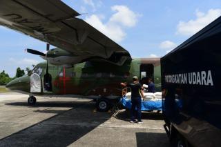 Bikin Hujan Buatan, Hari Ini 500 Kg Garam Disemai di Siak dan Pelalawan