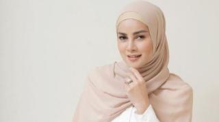 Pasca Bercerai, Olla Ramlan Kini Nikmati Kesendirian, Masih Percaya Cinta Sejati