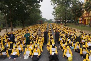 Ribuan Mahasiswa Baru Universitas Lancang Kuning Ikuti Kegiatan Pengenalan Kampus