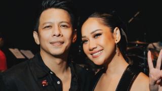 Ini Jawaban Ariel NOAH Soal Momen Cium Bunga Citra Lestari di Belakang Panggung
