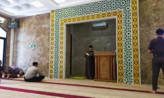 Kisah Harom bin Milhan yang Membawa Surat Rasulullah Pada Musuh Alloh yakni â€˜Amir bin Thufail