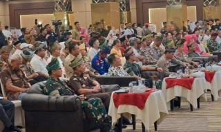 Aspidmil Kejati Riau Hadiri Bakti Kesehatan dan Bakti Sosial 33 Tahun AKABRI Angkatan 90Â 