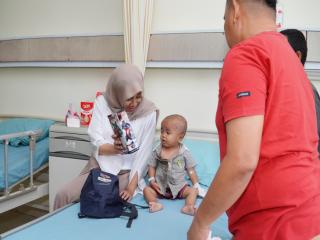 Pj Ketua TP PKK Kampar Kunjungi Balita Penderita Stunting di RSUD Bangkinang