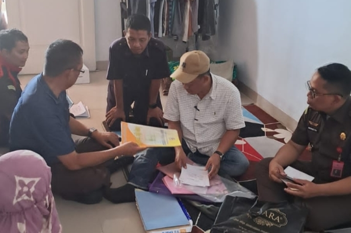 Kejati Sulsel Menggeledah Kantor BPN & Rumah Tersangka AA Terkait Dugaan Tipikor Mafia Tanah