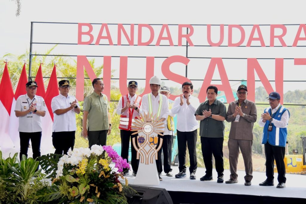 Tingkatkan Konektivitas dan Daya Saing IKN, Presiden Jokowi Groundbreaking Bandara IKN