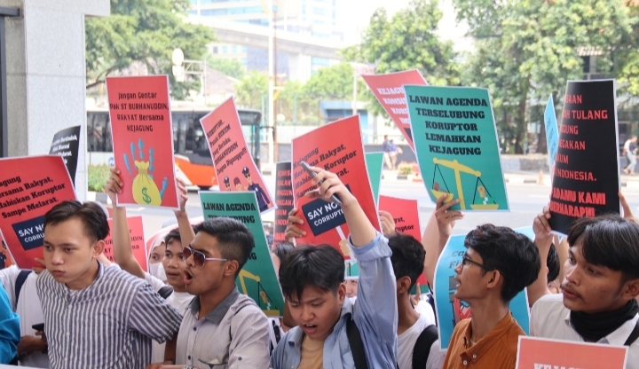 Aliansi Mahasiswa Hukum Dukung Kejaksaan RI Berantas Korupsi dan Menolak Corruptor Fight Back