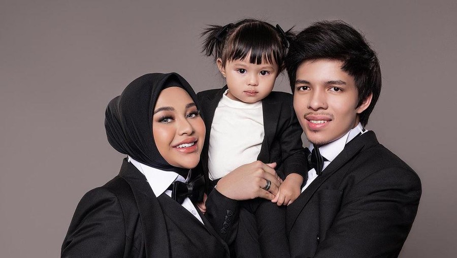 Aurel Hermansyah Melahirkan Anak ke-2 pada Tanggal Cantik