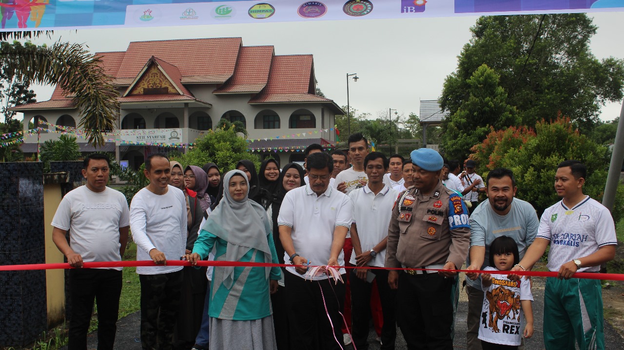 STIE Syari’ah Bengkalis Gelar Fun Walk Internasional Berkolaborasi 5 Negara