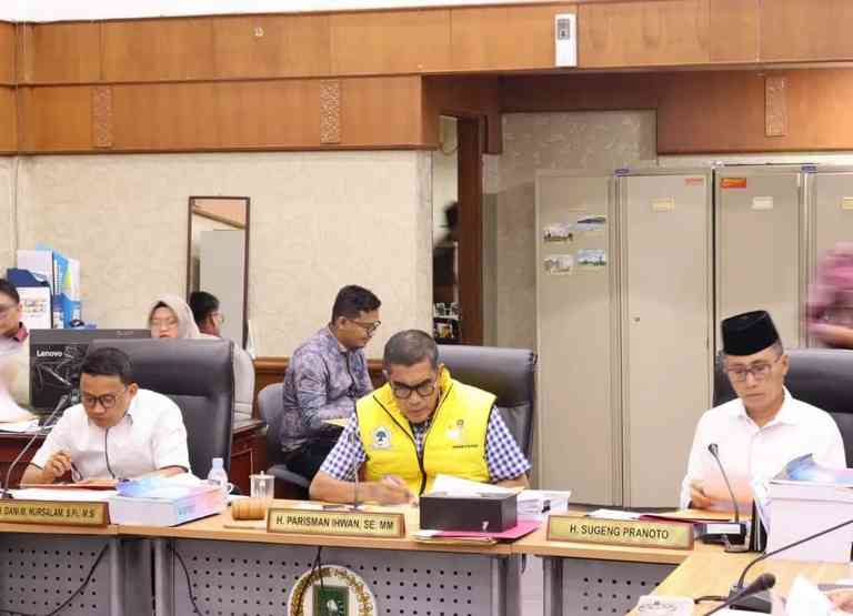 RDP Komisi IV DPRD Riau dengan Biro Administrasi Pembangunan Bahas Renja Anggaran 2024