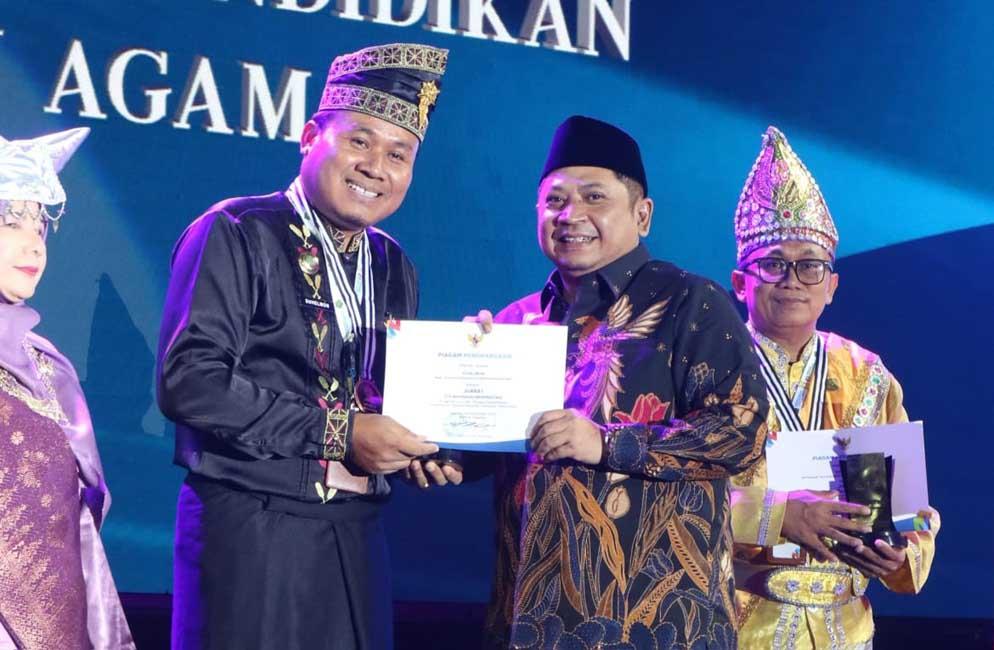 Kepala MAN 1 Kuansing Raih Terbaik I di Anugerah GTK Nasional 2023