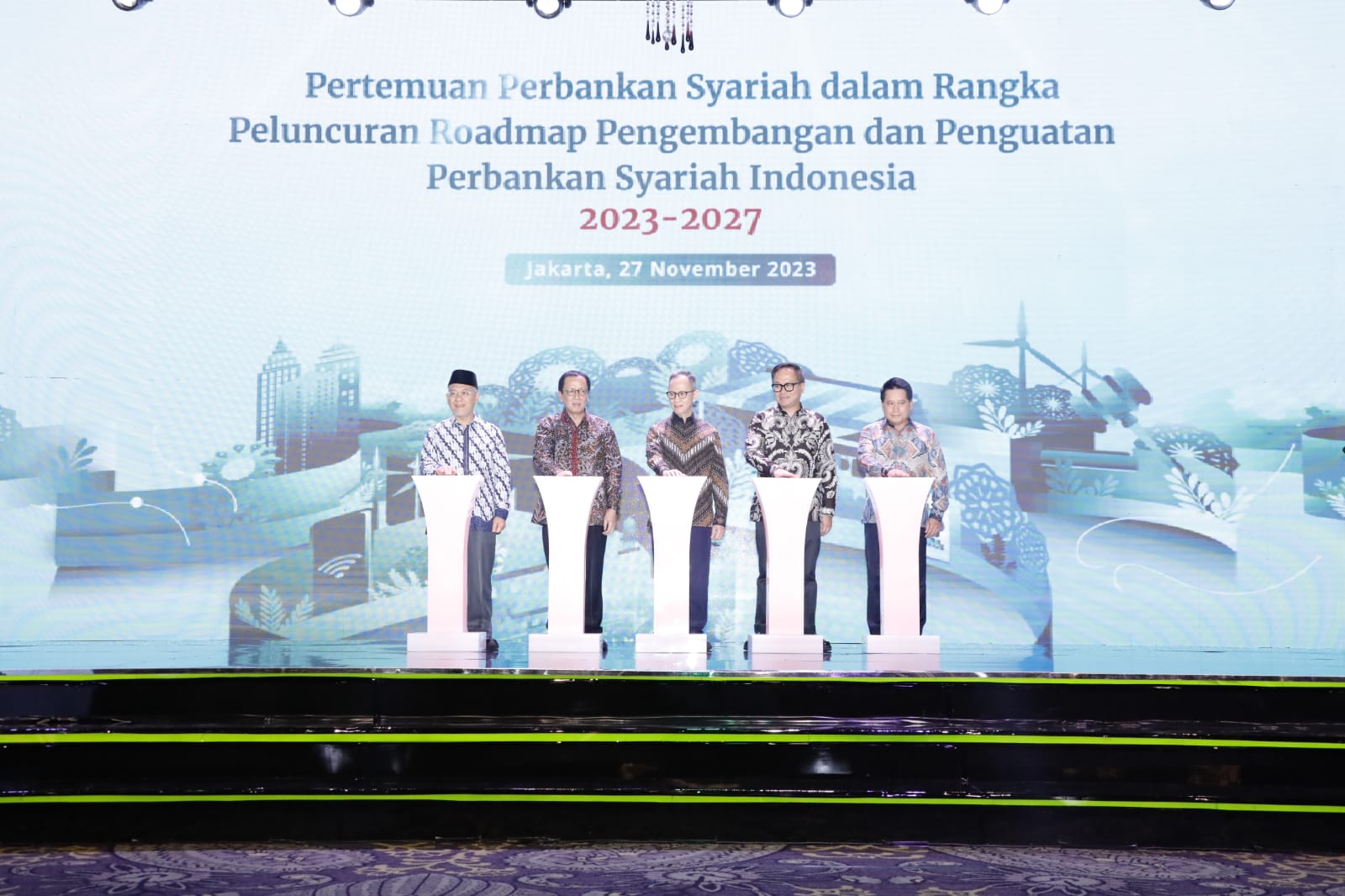 OJK Luncurkan Roadmap Pengembangan dan Penguatan Perbankan Syariah Indonesia 2023-2027