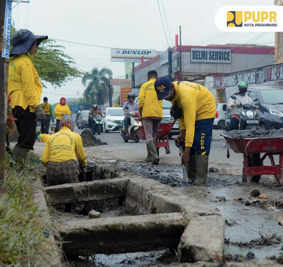 PUPR Pastikan Setiap Hari Lakukan Normalisasi Drainase Antisipasi Banjir