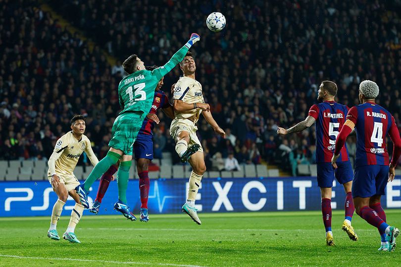 Liga Champions: Barcelona Gilas Porto dengan Skor 2-1