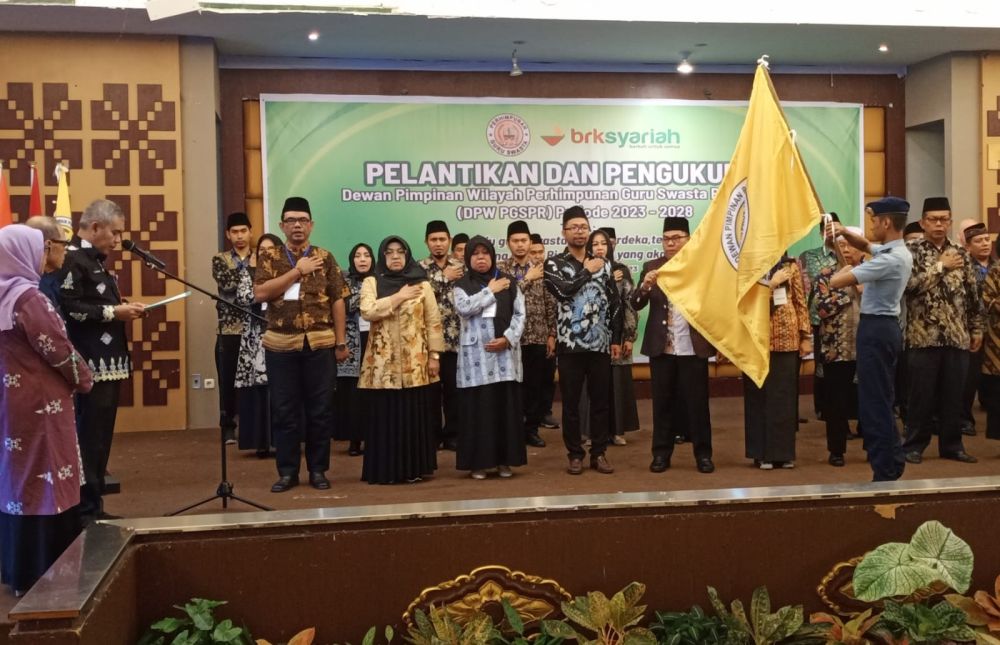 Pengurus DPW Perhimpunan Guru Swasta Riau Resmi Dilantik