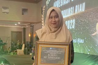 Mengajar di Pulau Terluar Riau, Normayanti Guru PPPK Raih Juara I Apresiasi Dediktif