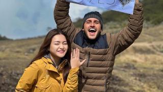 Baru Juga Pacaran, Nathalie Holscher Dilamar Ladislao Kekasih Bule di Gunung Gede