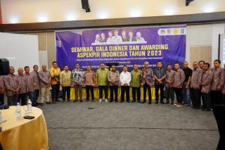 Kejaksaan Tinggi Riau Terima Anugrah Penghargaan Aspekpir Indonesia Tahun 2023