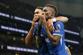 Tuan Rumah Tottenham Dipermalukan Chelsea dengan Skor 1-4