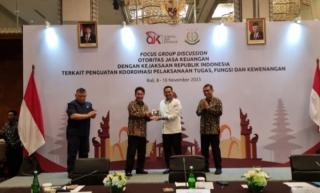 FGD Bersama Otoritas Jasa Keuangan, Wakil Jaksa Agung Berikan Pengarahan