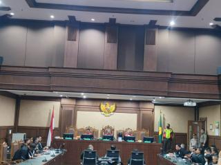 Sidang Perkara BAKTI Kominfo, JPU Tuntut AAL 18 Tahun , JGP 15 Tahun dan Dr. YS Lima Tahun PenjaraÂ 