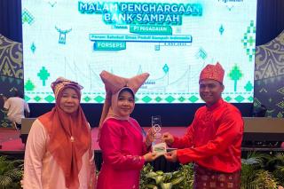 Bank Sampah Balai Raja Raih Penghargaan dari Pegadaian