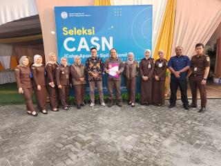 Asbin Kejati Riau Robinson Sitorus Tinjau pelaksanaan SKD Calon CPNSÂ 