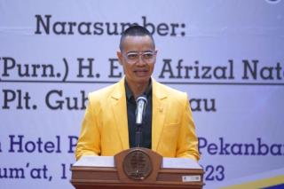 615 Mahasiswa UT Pekanbaru Diwisuda