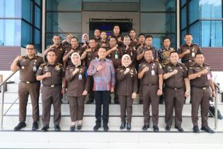 Komjak RI Kunker ke Kejari Bondowoso, Minta Jajaran Kejaksaan Laksanakan Pesan Jaksa Agung