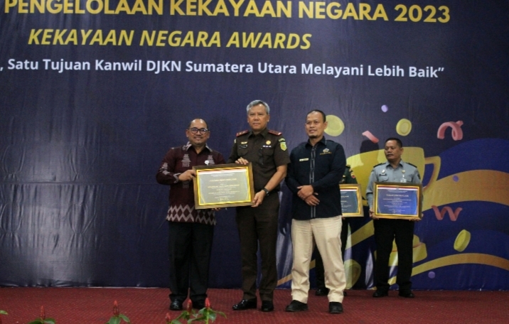 Kejati Sumut Pemenang I Kategori Pengelolaan BMN Yang Produktif dari DJKN Sumatera Utara