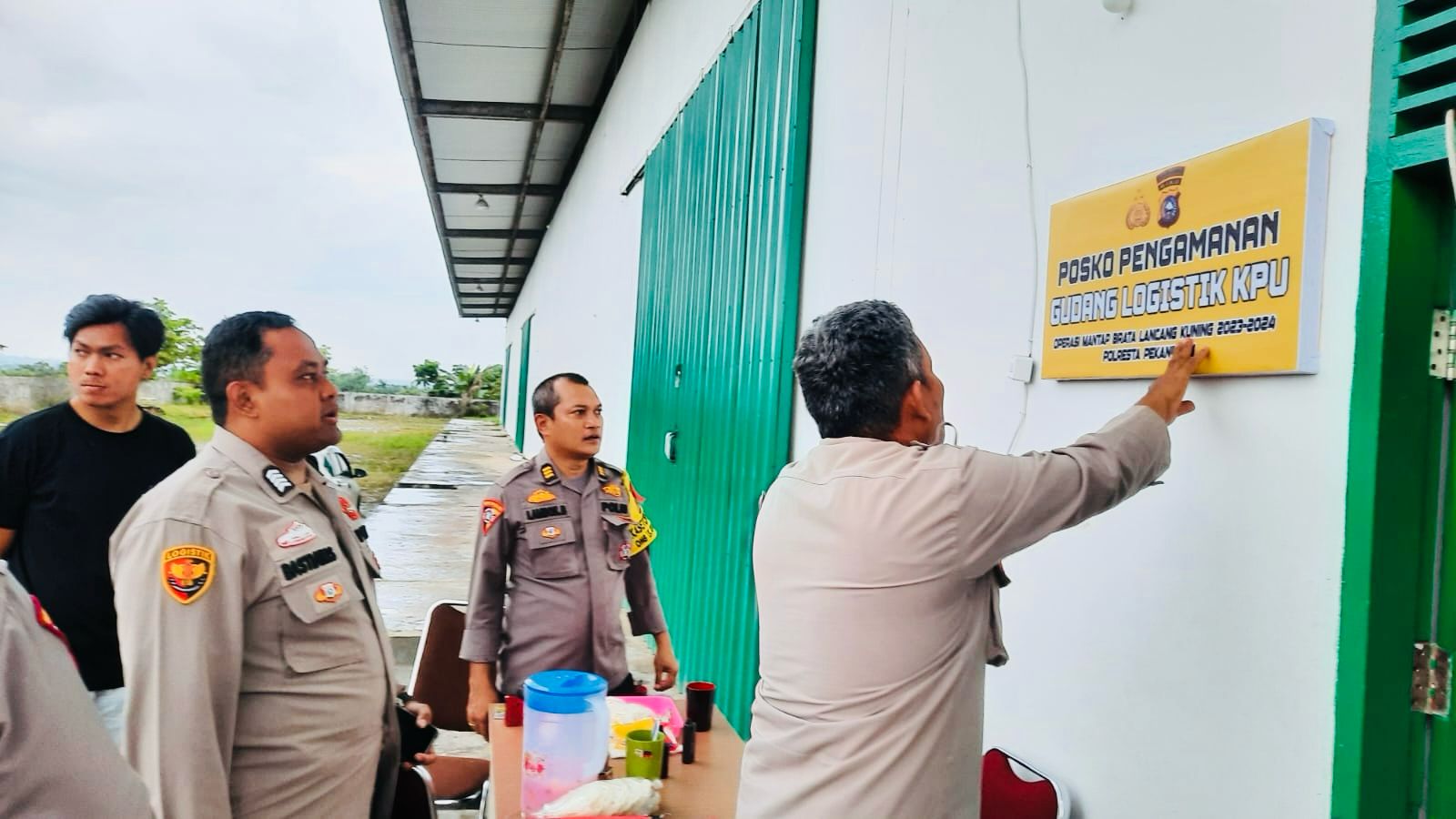 Jamin Seluruh Tahapan yang Bermarwah dan Berintegritas, Polda Riau Jaga Ketat Logistik Pemilu