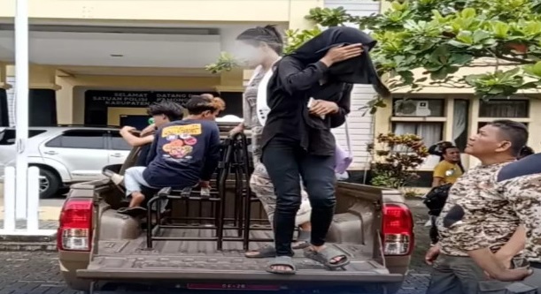 Satpol PP Kampar Amankan 2 Pasang ABG Ngamar di Salah Satu Kos-kosan