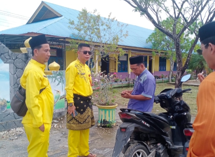 Kadisdikbud Rohil Asril Arif Tinjau Progres Pekerjaan DAK Fisik Sekolah di Kecamatan BangkoÂ