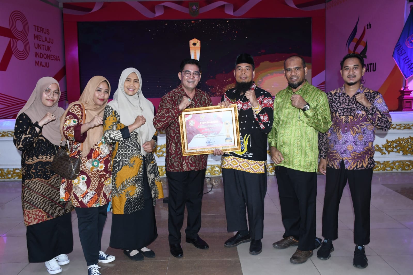 Pemkab Bengkalis Kembali Terima Penghargaan KI Riau Award 2023